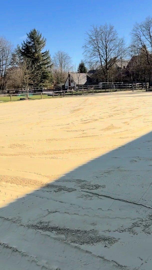  Unser Abreiteplatz wurde vergrößert! 🙌 - Video
